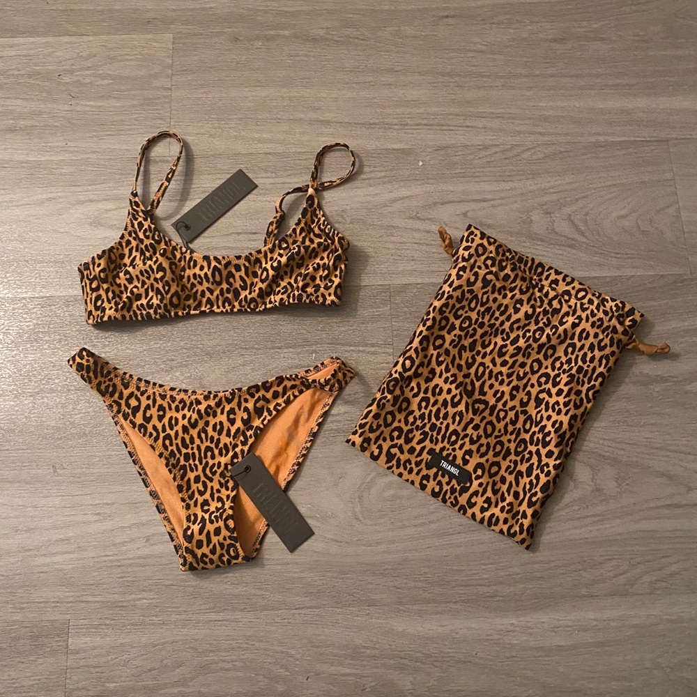 Triangl Leopard Bikini